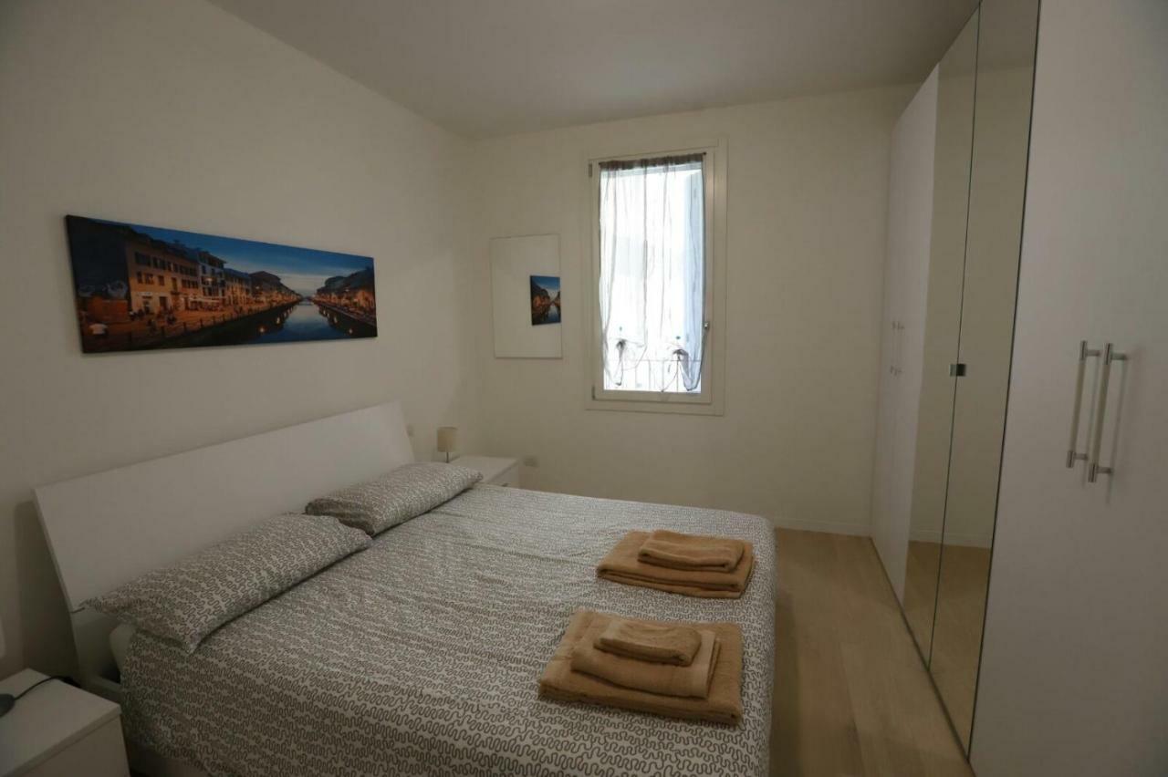Laura'S Home - I Navigli Che Vorrei Милано Екстериор снимка
