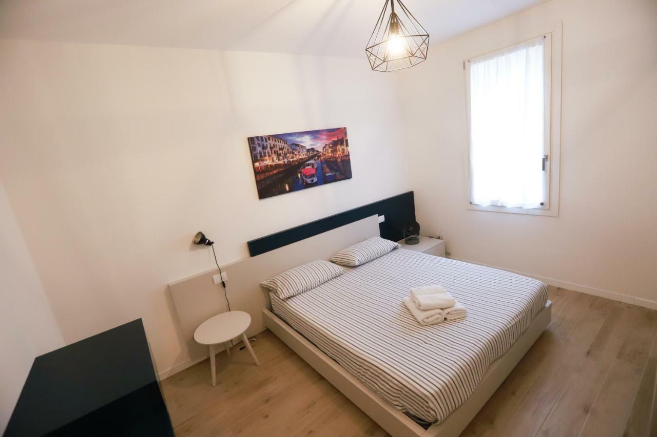 Laura'S Home - I Navigli Che Vorrei Милано Екстериор снимка